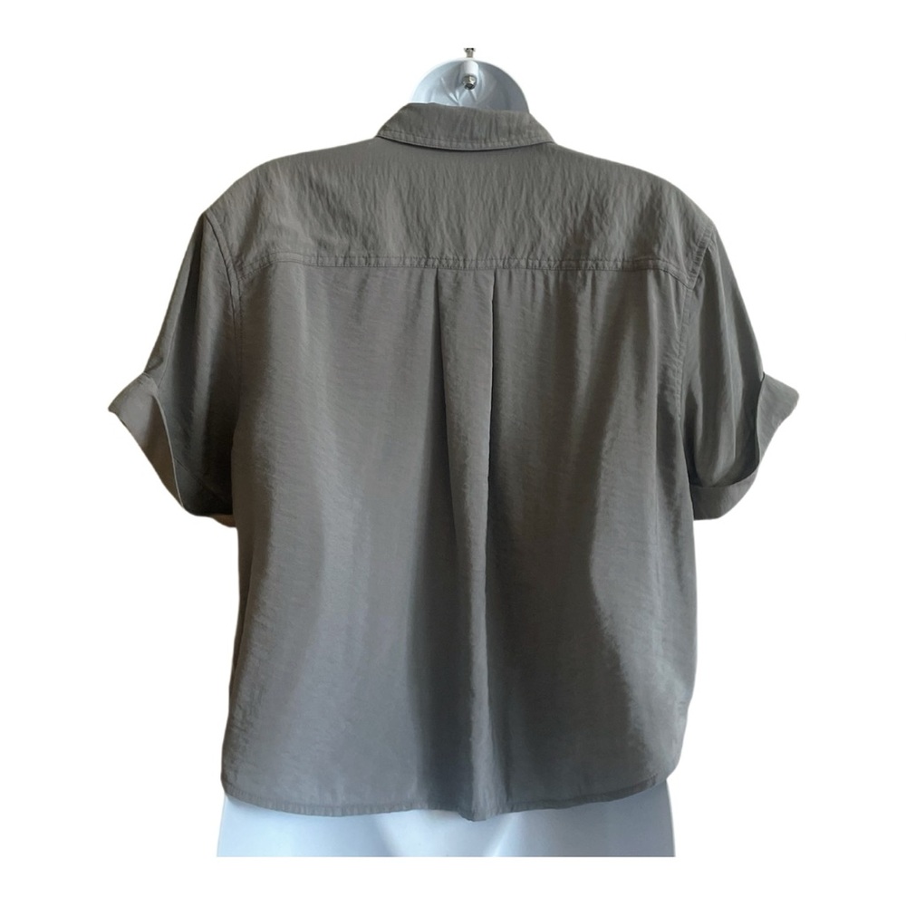 Madewell Cropped Button Front 
Utility Shirt - Picture 3 of 5
